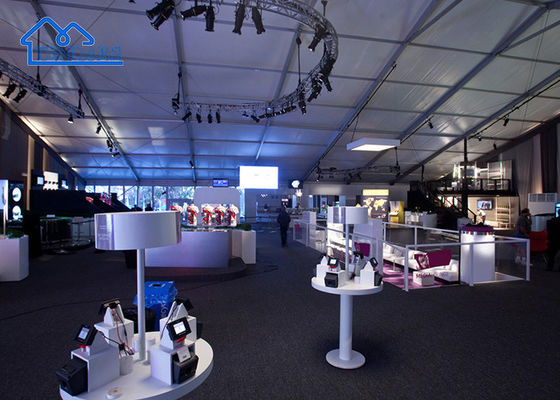 acheter Dernière conception Prix bon marché Taille personnalisée Grands tentes de fête en aluminium online manufacture