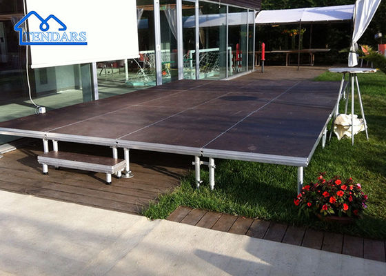 acheter Accessoires de tentes de soirée en aluminium, scène d' événement portable pour concert de mariage online manufacture