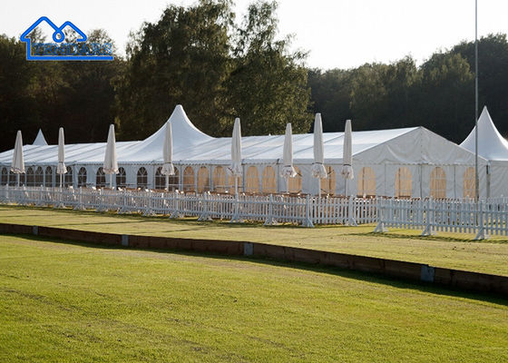 1000 personnes 2000 places Tente d'événement de grande taille Tente en aluminium cadre banquet Tente de fête de haut clair Tente de mariage Coût