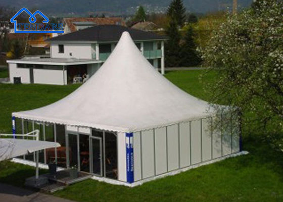 Résistant aux UV / imperméable / ignifuge / tente de pagode pyramidale mobile pour mariage / événements en plein air