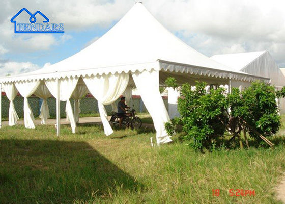 Tente de fête à la pagode
