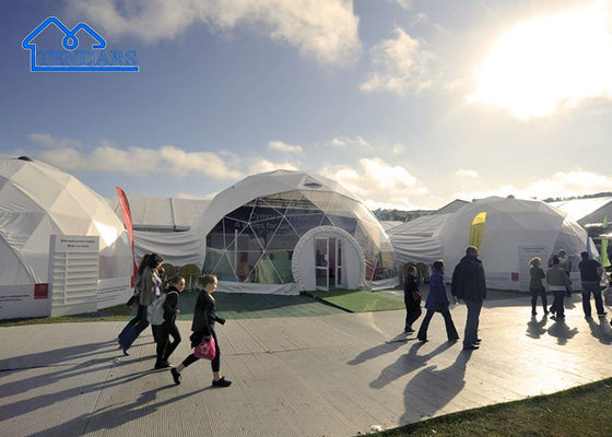 Vue panoramique renforcée de couverture de PVC de tente commerciale de dôme de diamètre de l'alliage 4m pour des sites de glamping