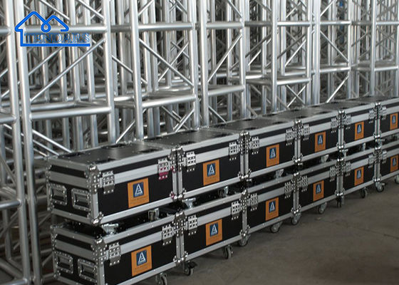 LED en mouvement de la tête de scène de l' éclairage Truss pour l' événement de fête en plein air