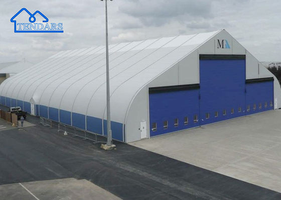 Couverture en PVC industriel Tentes courbes extérieures Cadre en aluminium Structure solide pour le stockage Fête de mariage