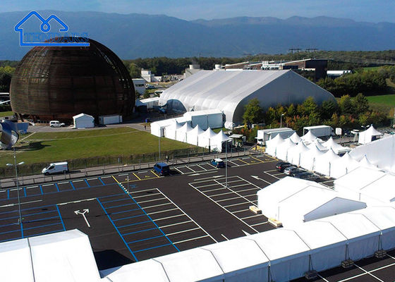 Tentes courbes d'aluminium personnalisées lourdes pour les événements en plein air Acheter Marquee d'occasion