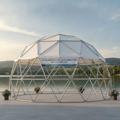 Tente de fête en aluminium au bord du lac toit étanche pour les événements estivaux de Balaton